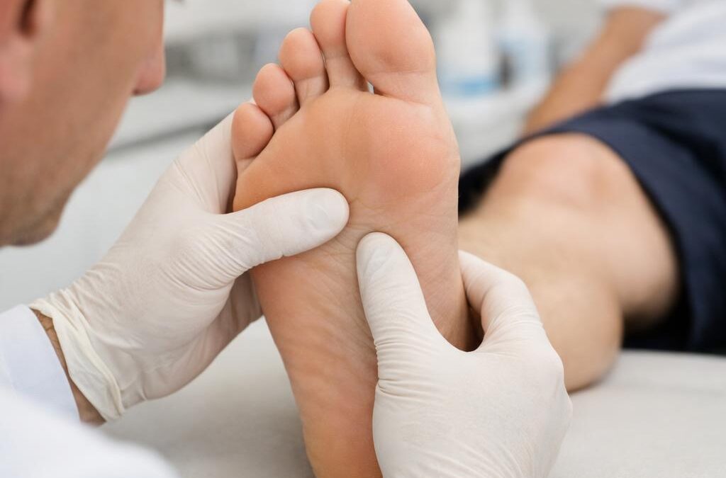 Corn and Callus Removal in Tucson, AZ | Foot Pressure Pain Guide