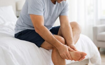 Morning Foot Pain in Tucson, AZ: First Step Heel and Arch Discomfort
